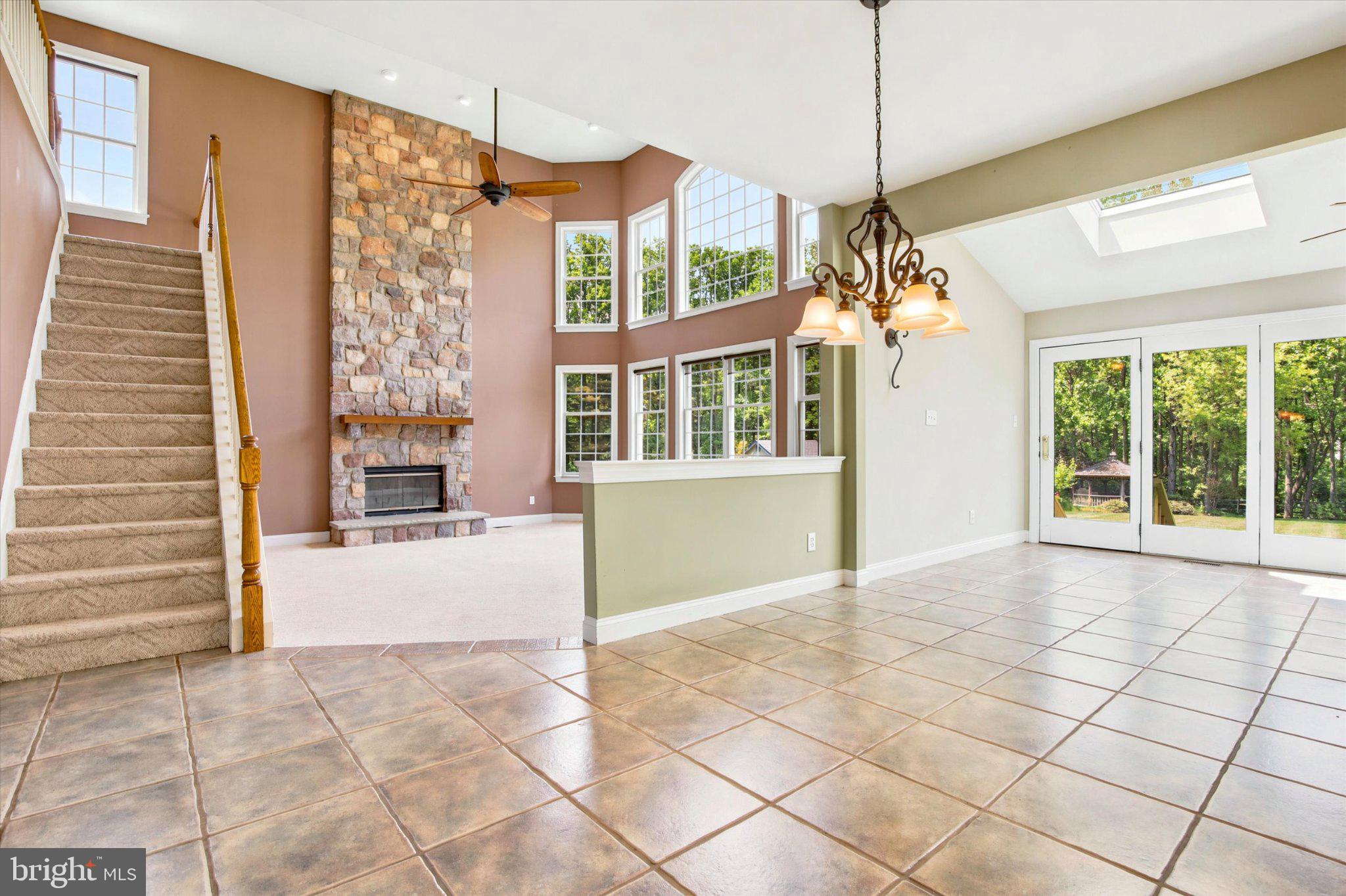 OAKS OF BUCKINGHAM - Residential