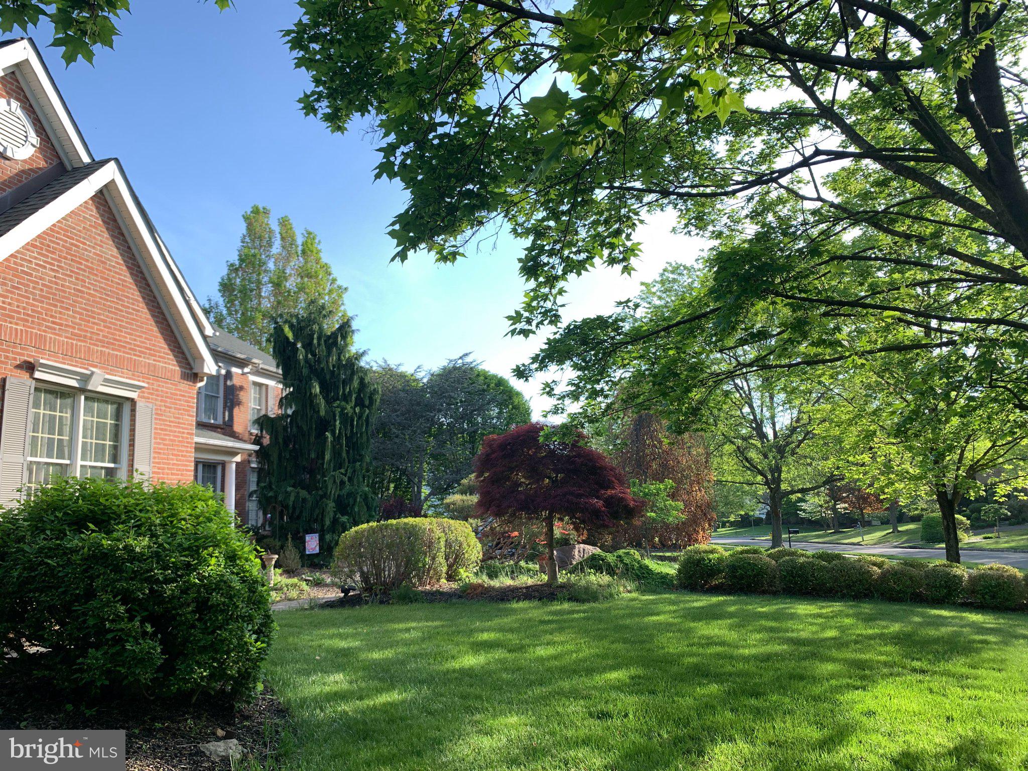 OAKS OF BUCKINGHAM - Residential