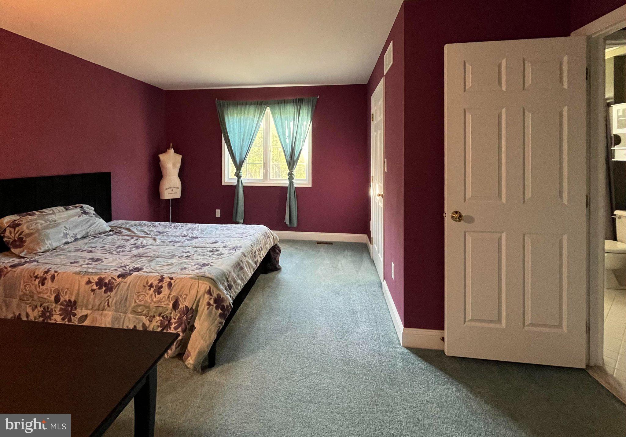 OAKS OF BUCKINGHAM - Residential