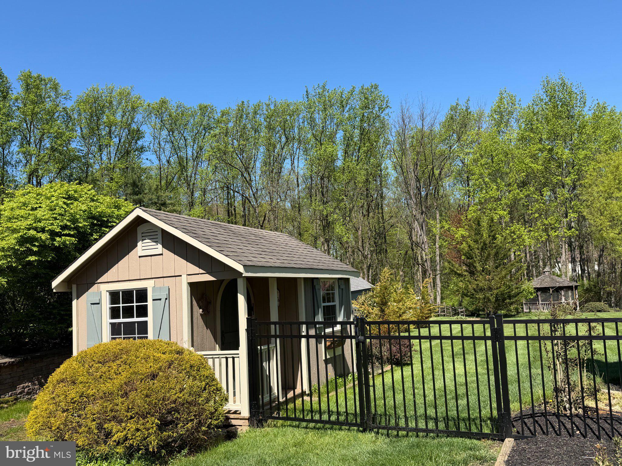 OAKS OF BUCKINGHAM - Residential