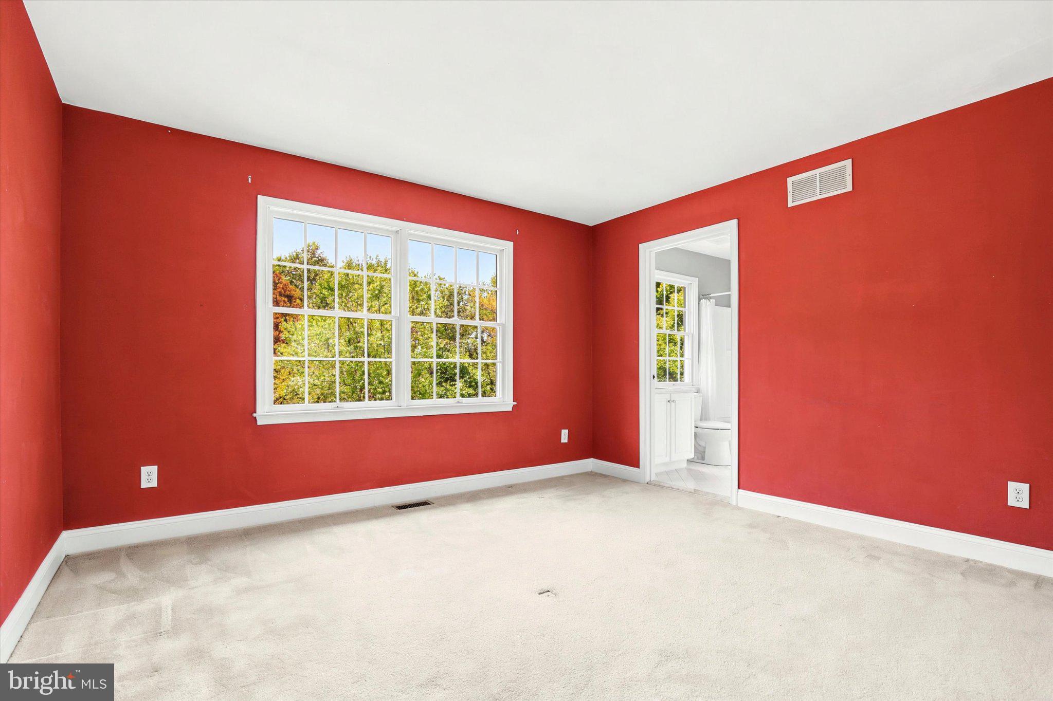OAKS OF BUCKINGHAM - Residential