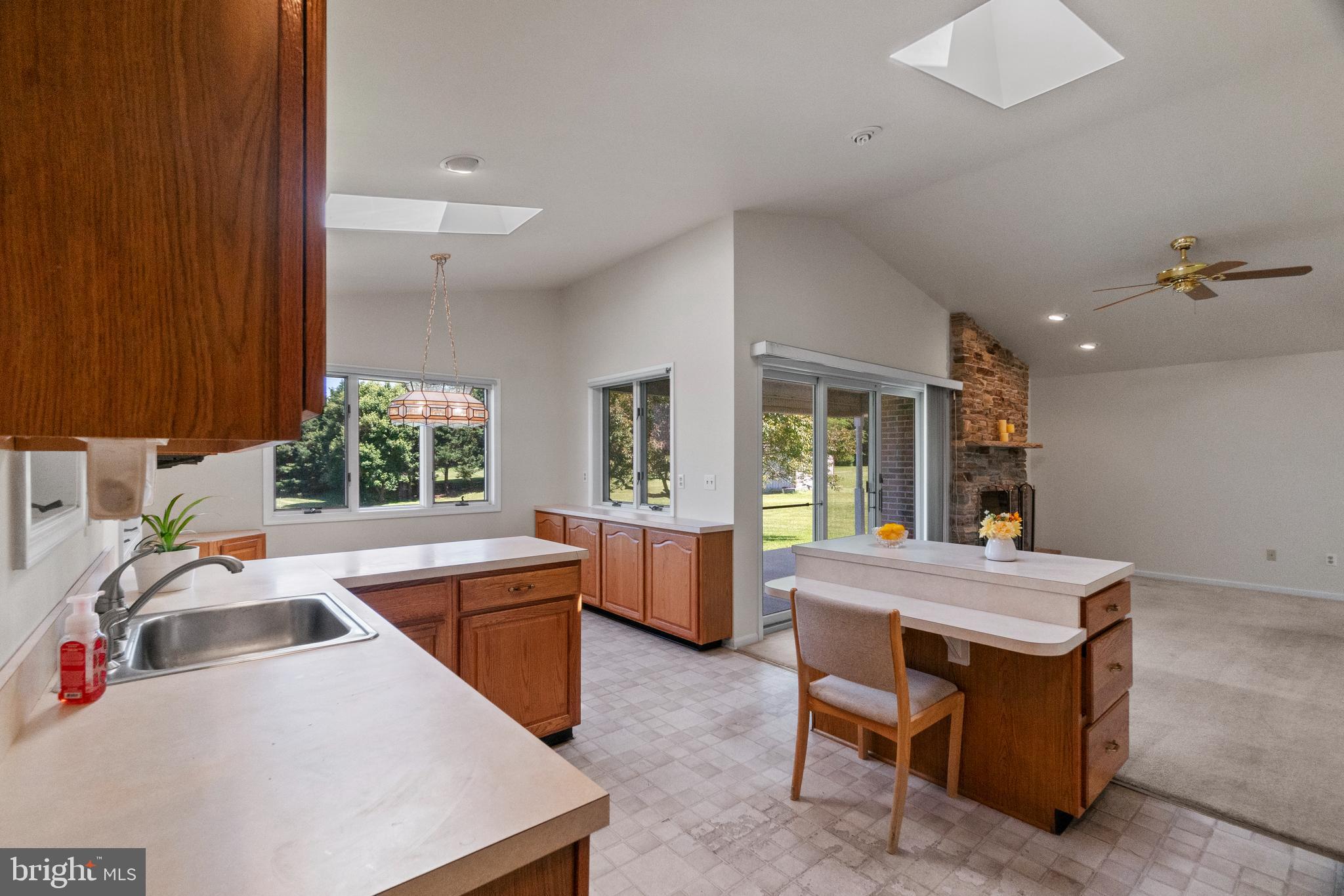 BER-HAR HEIGHTS - Residential