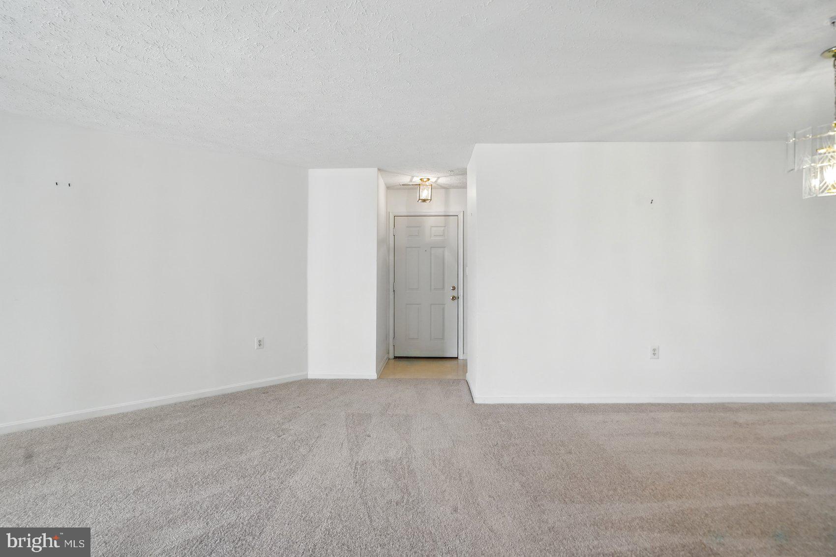 BAYLAND CONDO - Residential