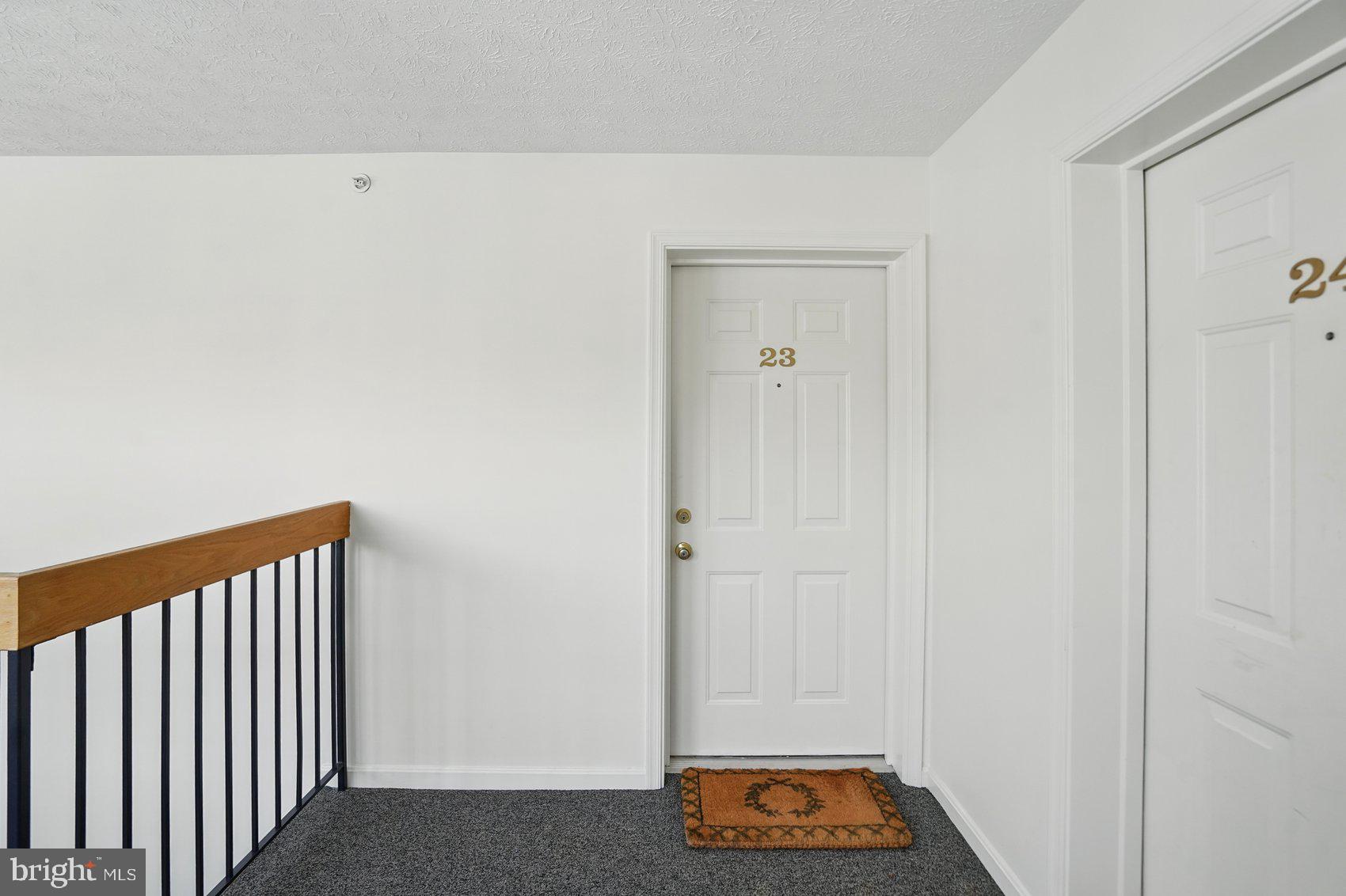 BAYLAND CONDO - Residential