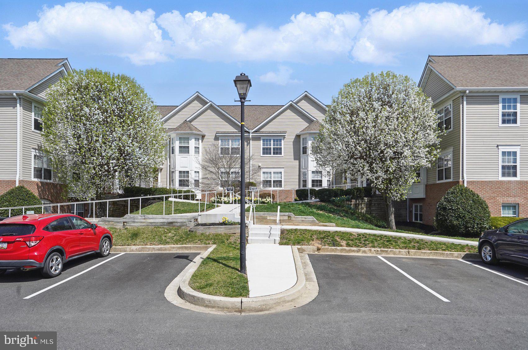 108 BAYLAND 23