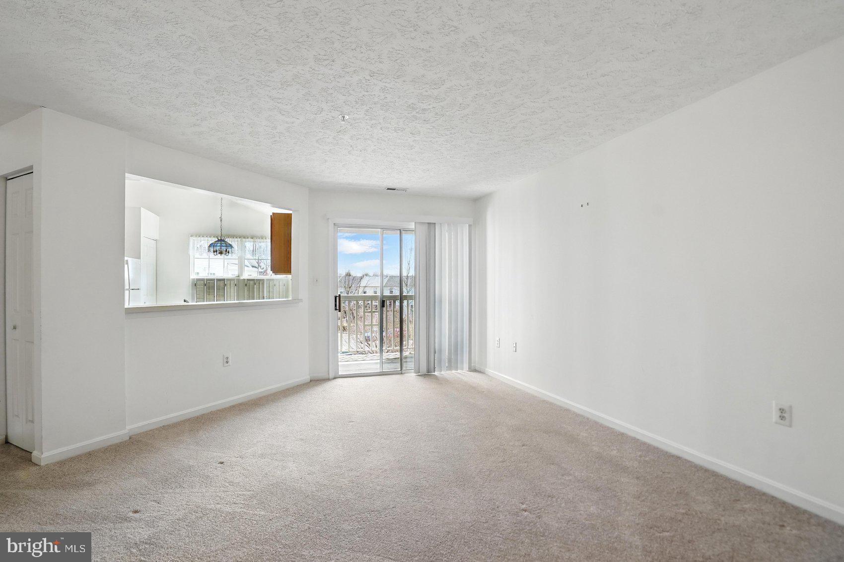 BAYLAND CONDO - Residential