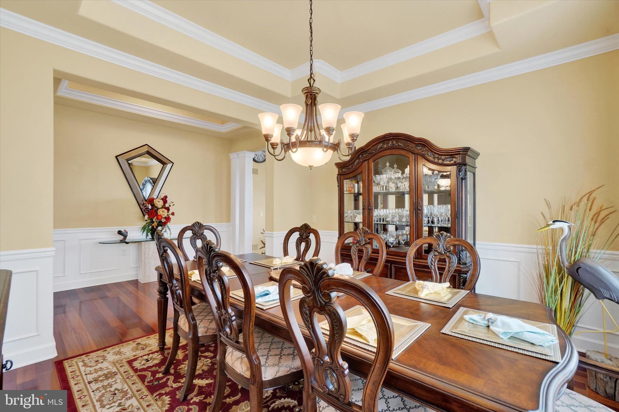 LAUREL VISTAS - Residential