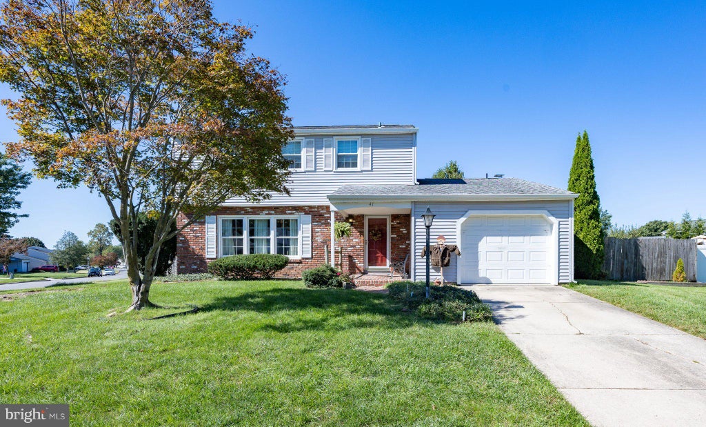 Photo of 41 Spring Hill Drive, CLEMENTON, NJ 08021 (MLS # NJCD2128614)