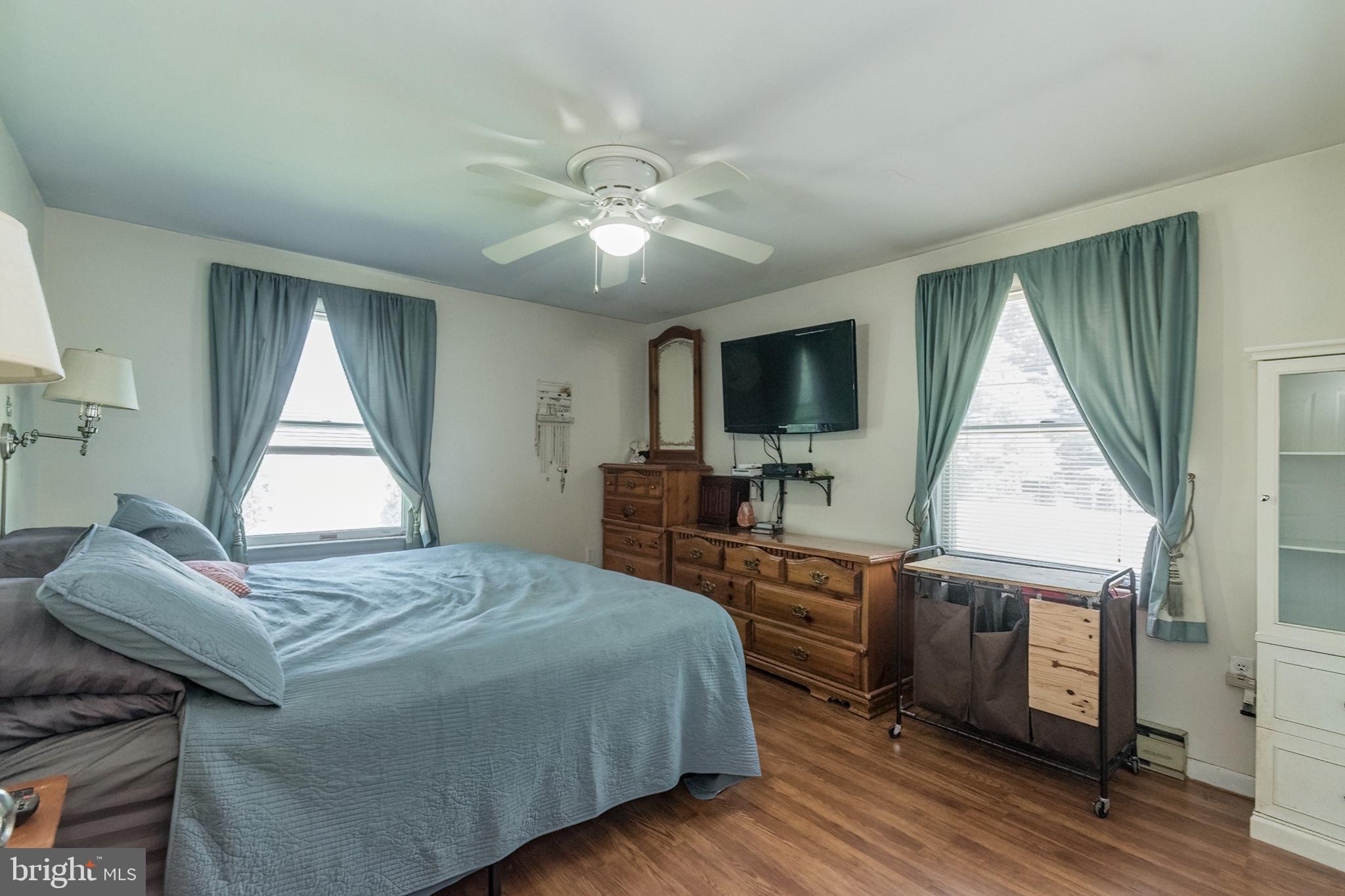 SOUTHLAWN - Residential