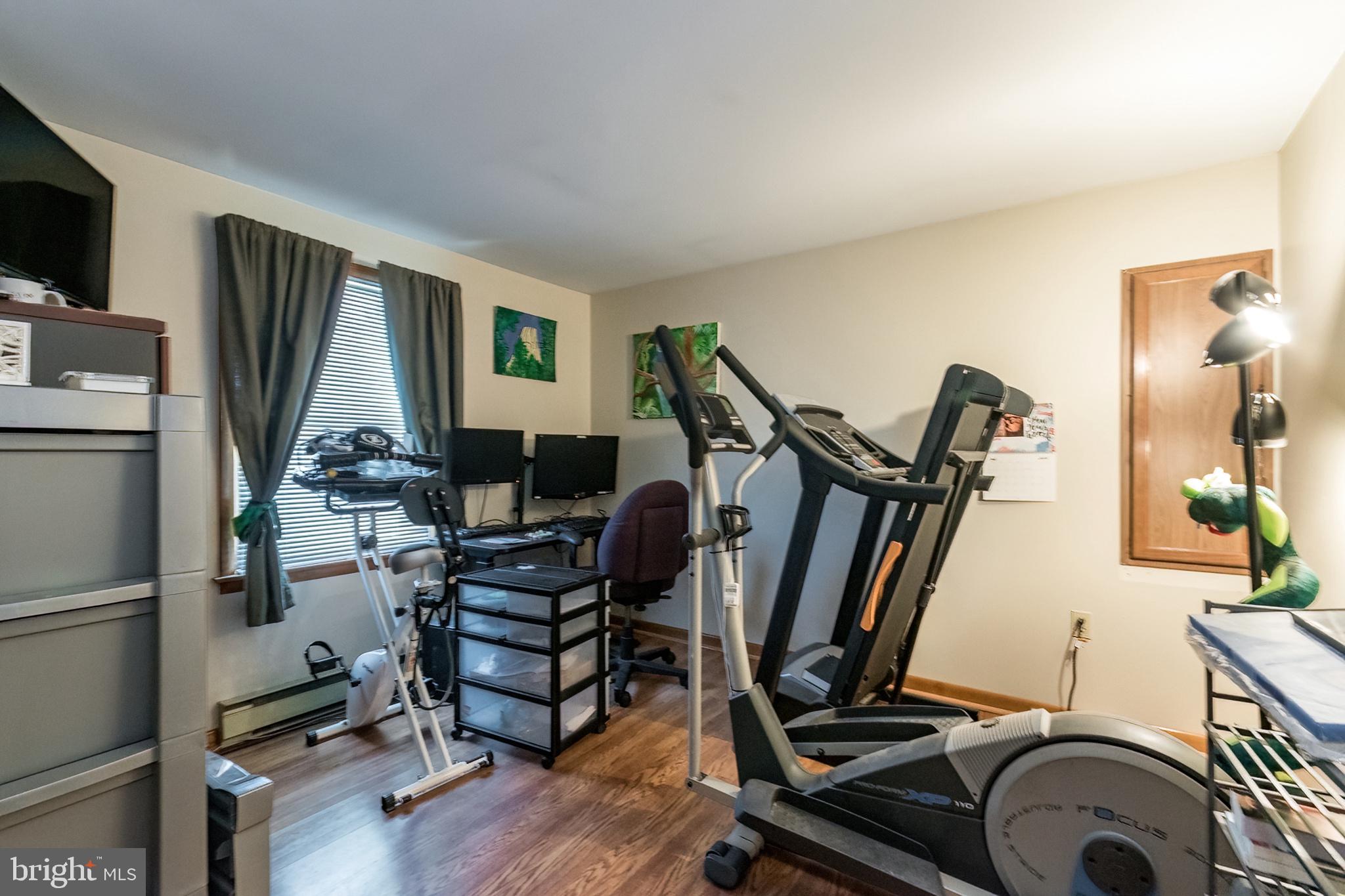 SOUTHLAWN - Residential