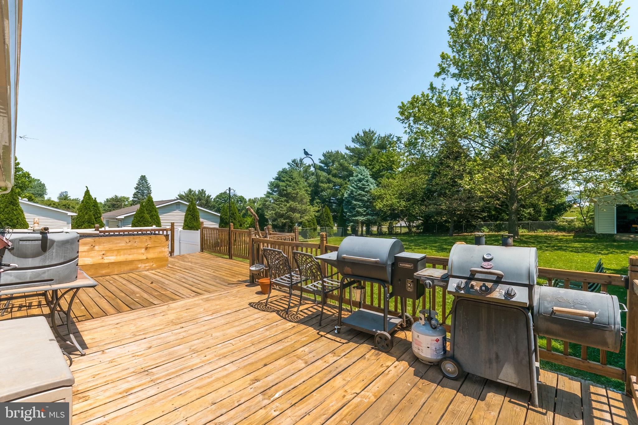 SOUTHLAWN - Residential