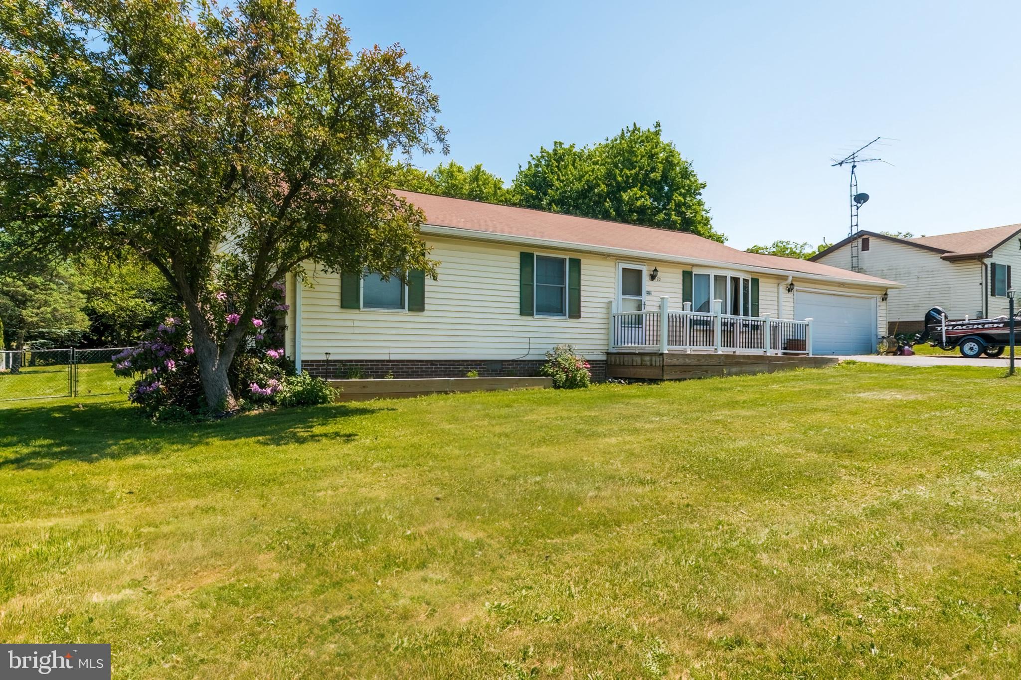 SOUTHLAWN - Residential