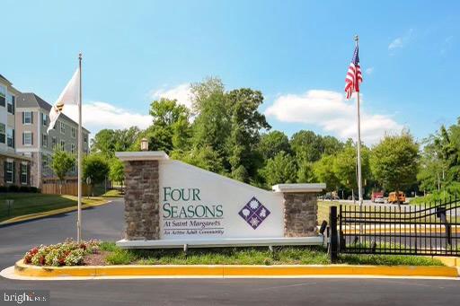 FOUR SEASONS ESTATES - Residential Lease