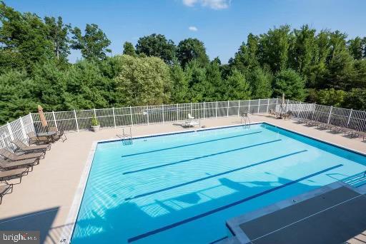 FOUR SEASONS ESTATES - Residential Lease