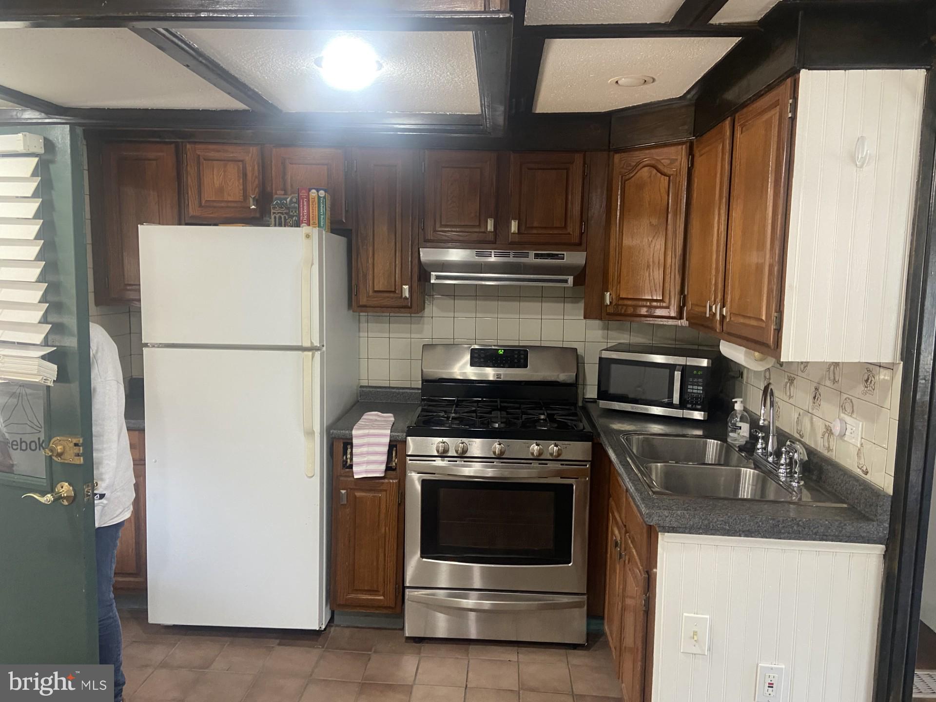 BRIDESBURG - Residential