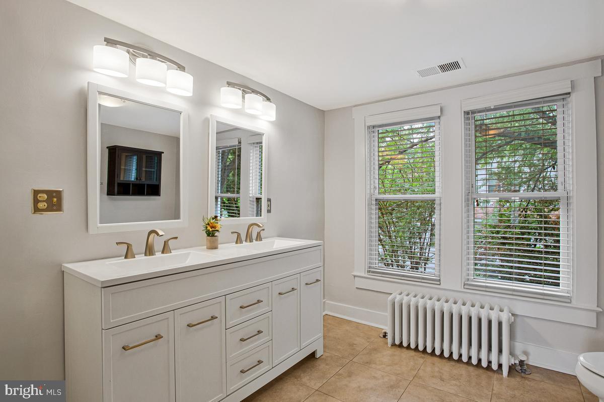 BERWYN ADDN - Residential