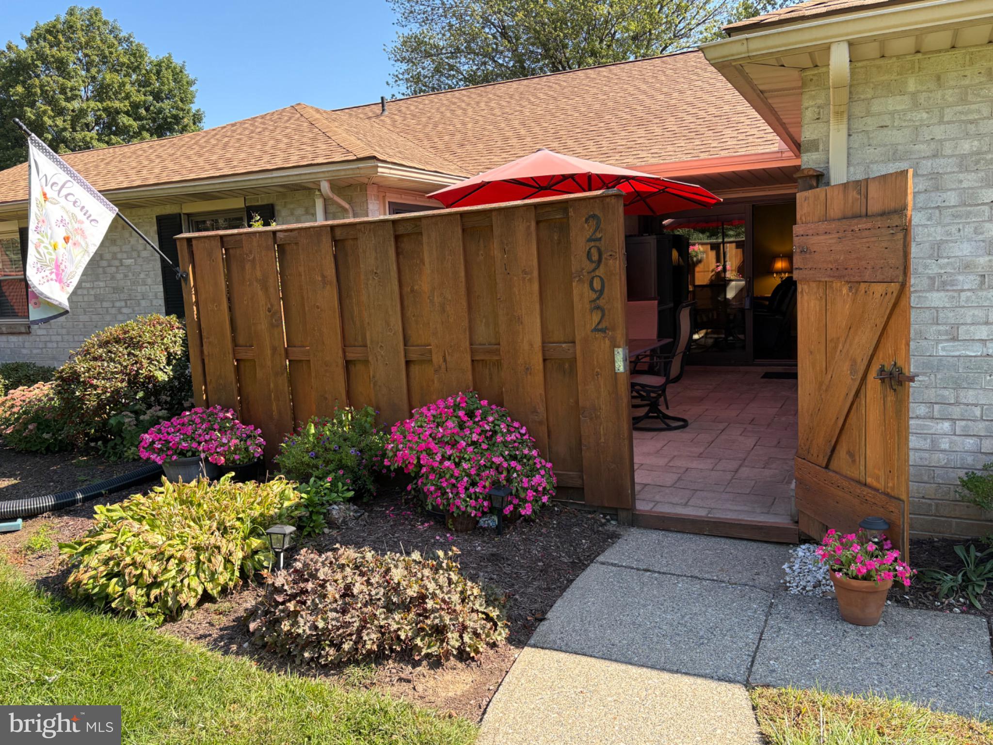 2992 ARONIMINK PLACE