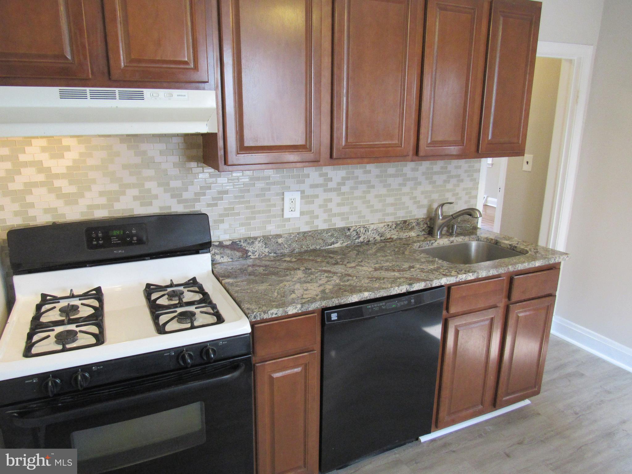 FULLERTON - Residential