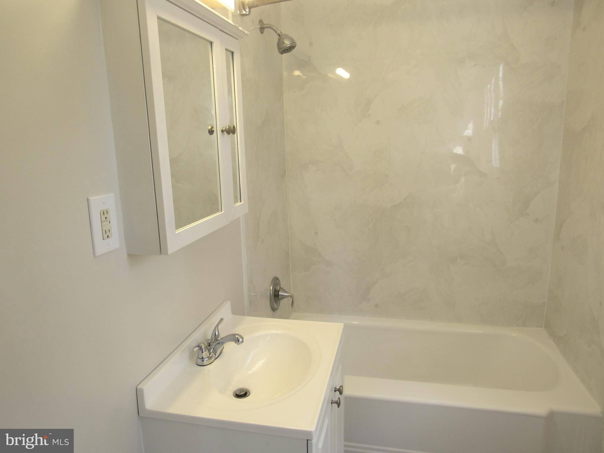 FULLERTON - Residential