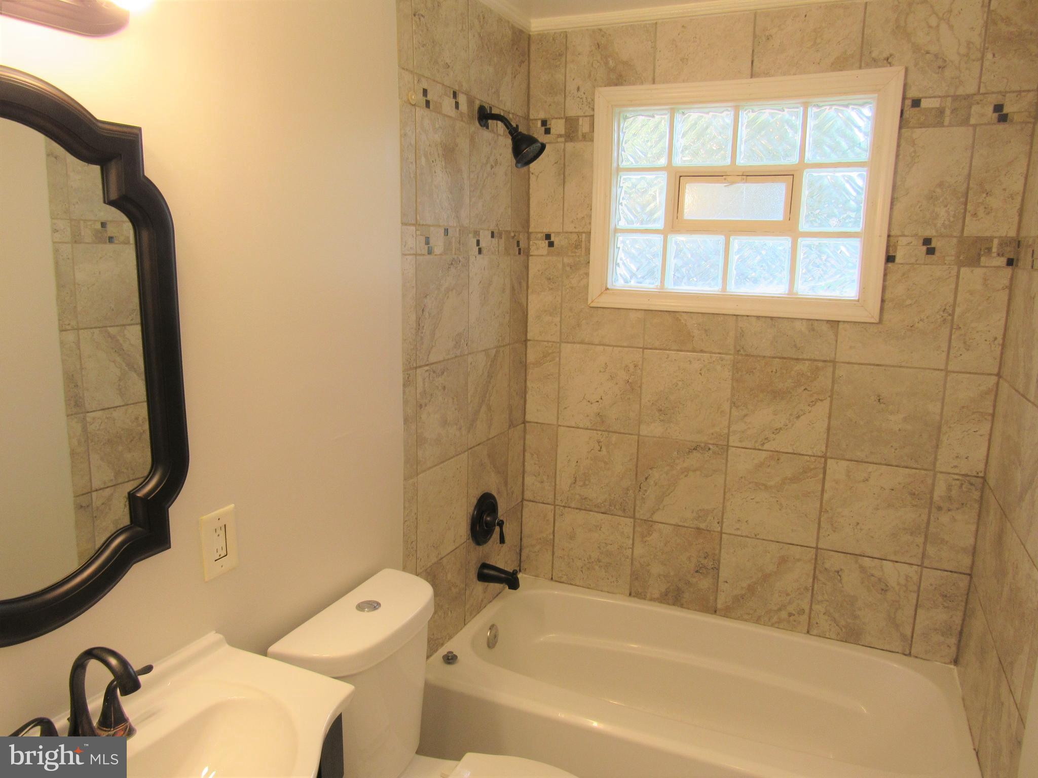 FULLERTON - Residential