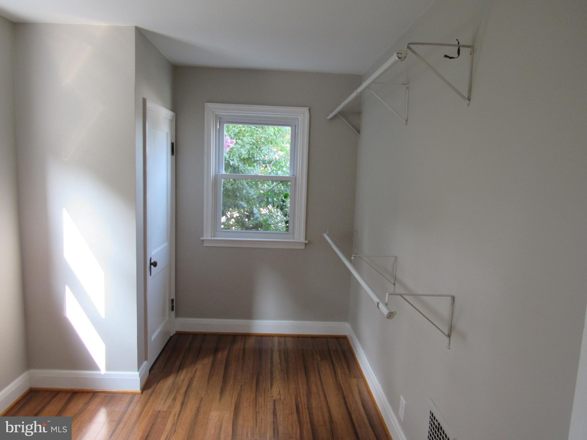 FULLERTON - Residential