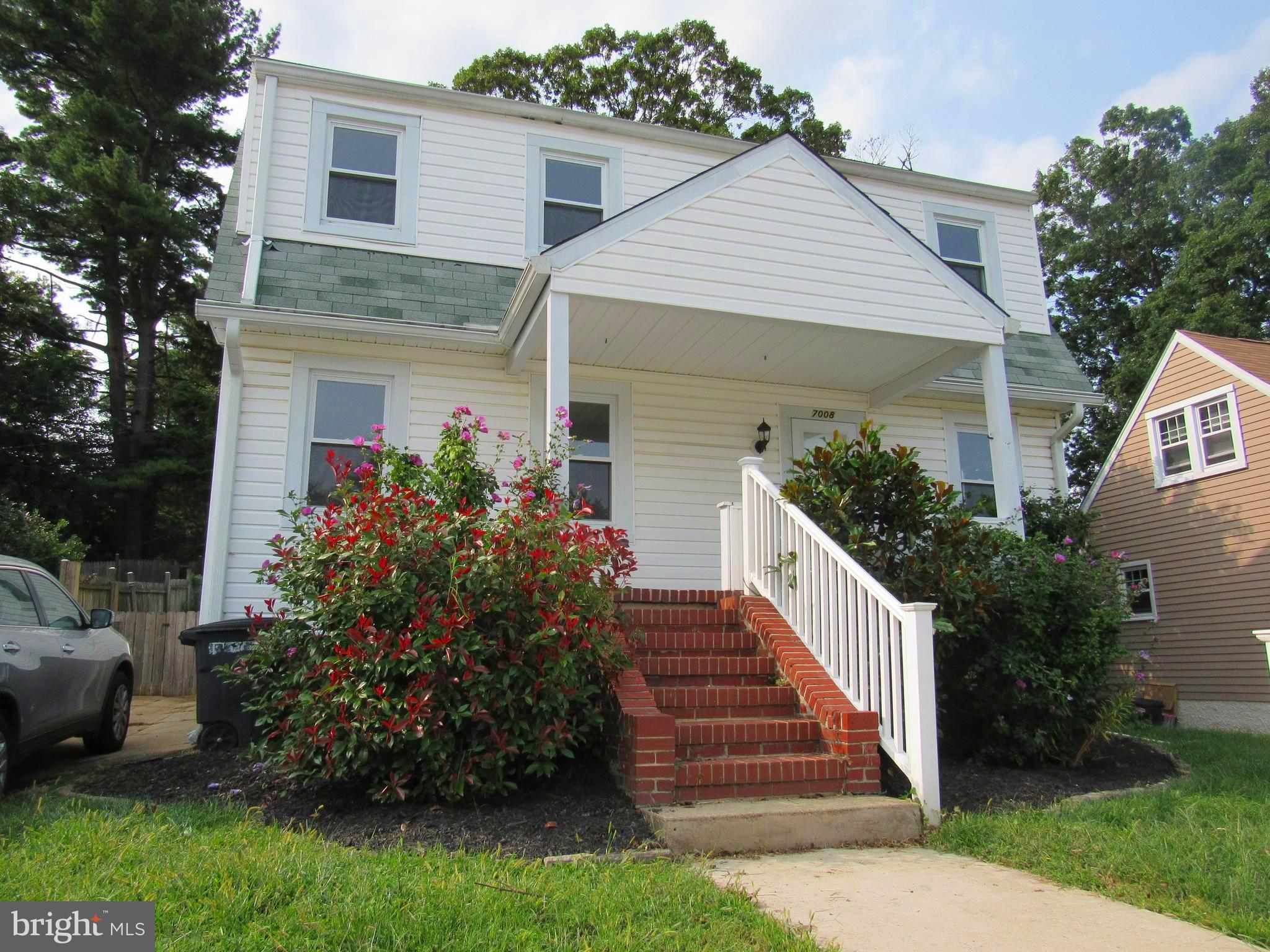 FULLERTON - Residential