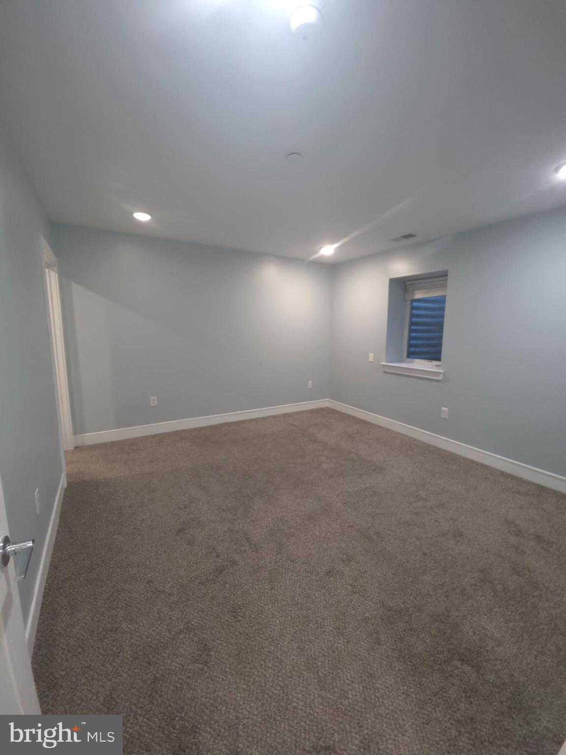 MANTUA - Residential Lease