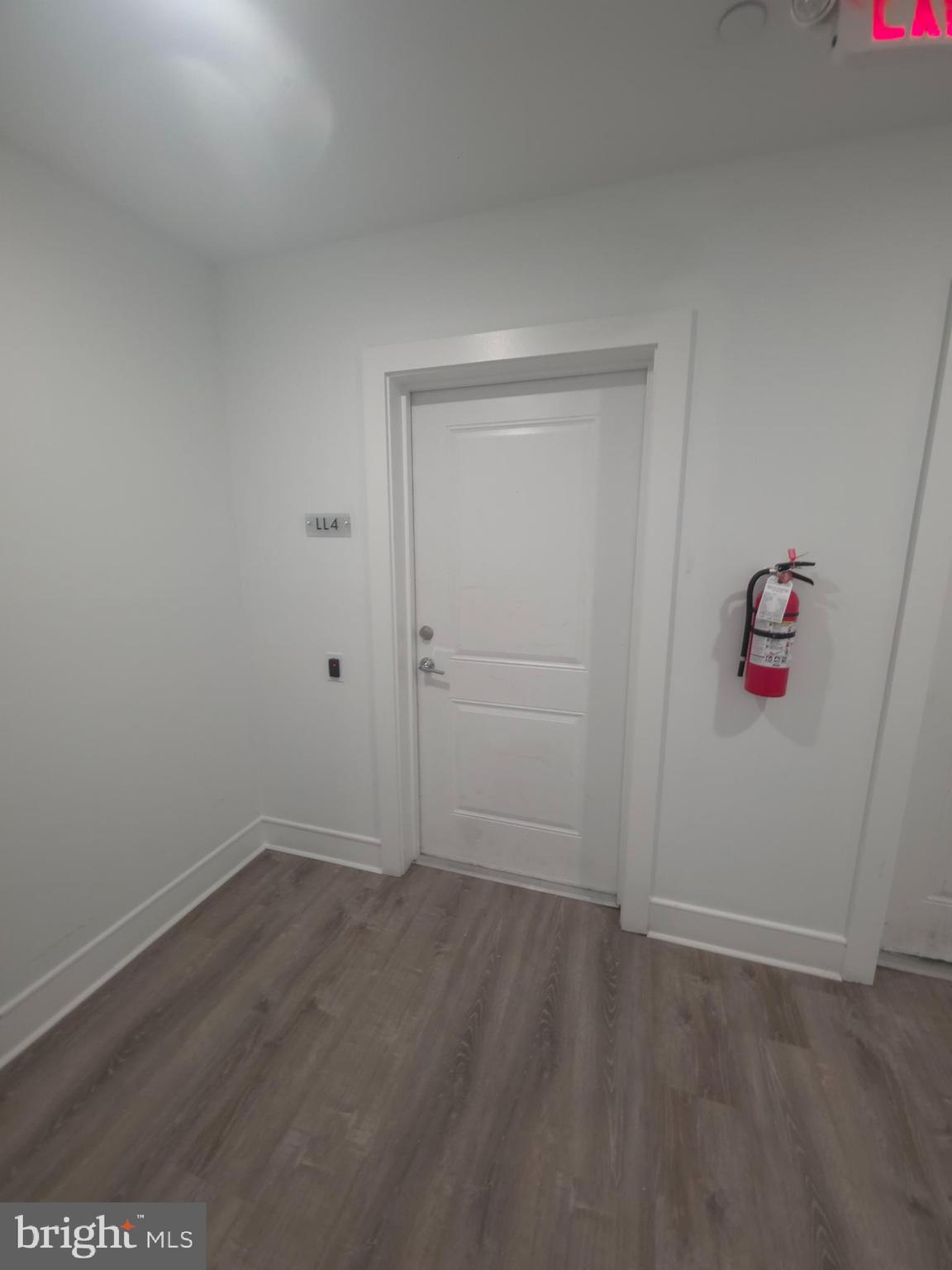 MANTUA - Residential Lease