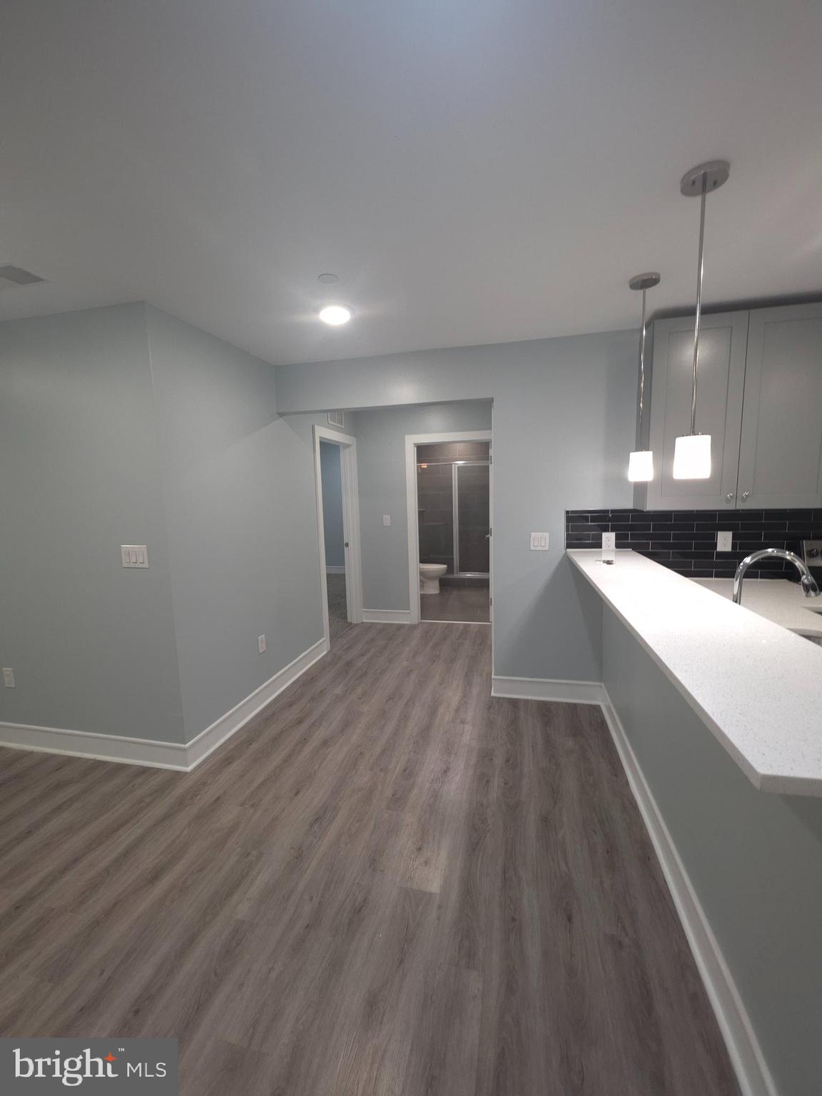 MANTUA - Residential Lease