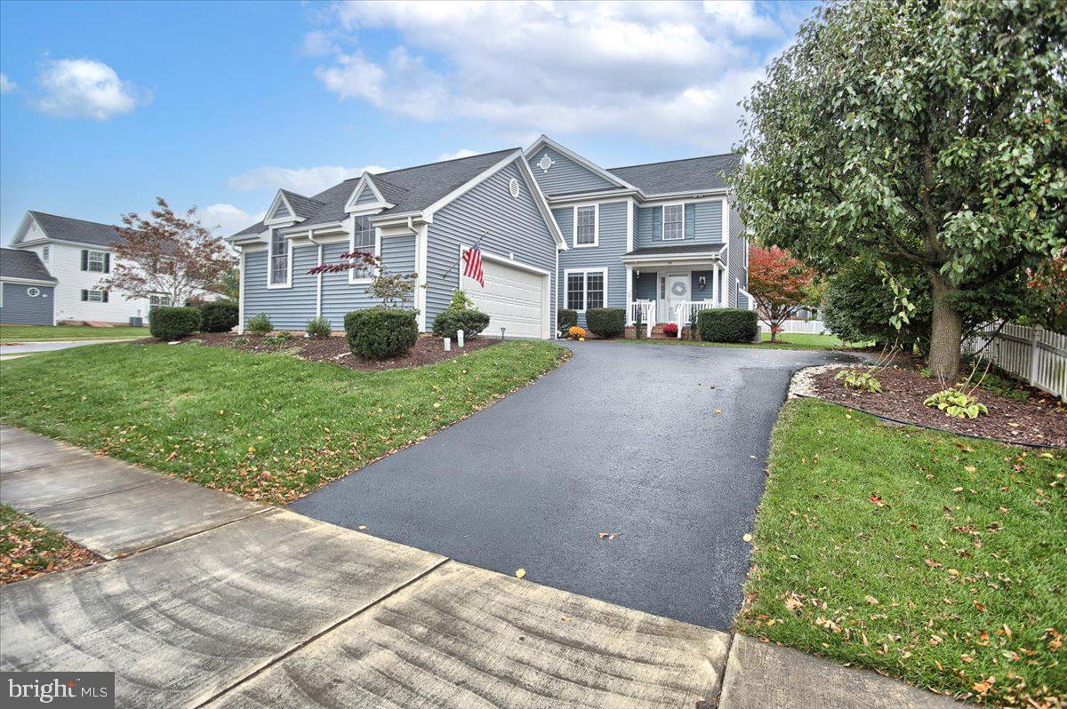 Beautiful 4 bedroom, 2.5 bath, 2 car garage home is immaculate and turn key. All appliances, paint and flooring have been updated. Home has large rooms with open floor plan and gas fireplace with brick mantle. Home sits on a corner lot overlooking a large pond and walking paths for all to enjoy nature's beauty. The community HOA has a wonderful pool, community center and playground for your family's enjoyment.
The home has solar panels that allows for extremely low electric bills every month and a check back from the servicer every 6 months.
The High school is about a mile away and highway access are easy to get to. Shopping and eateries are abundantly close to homes location.