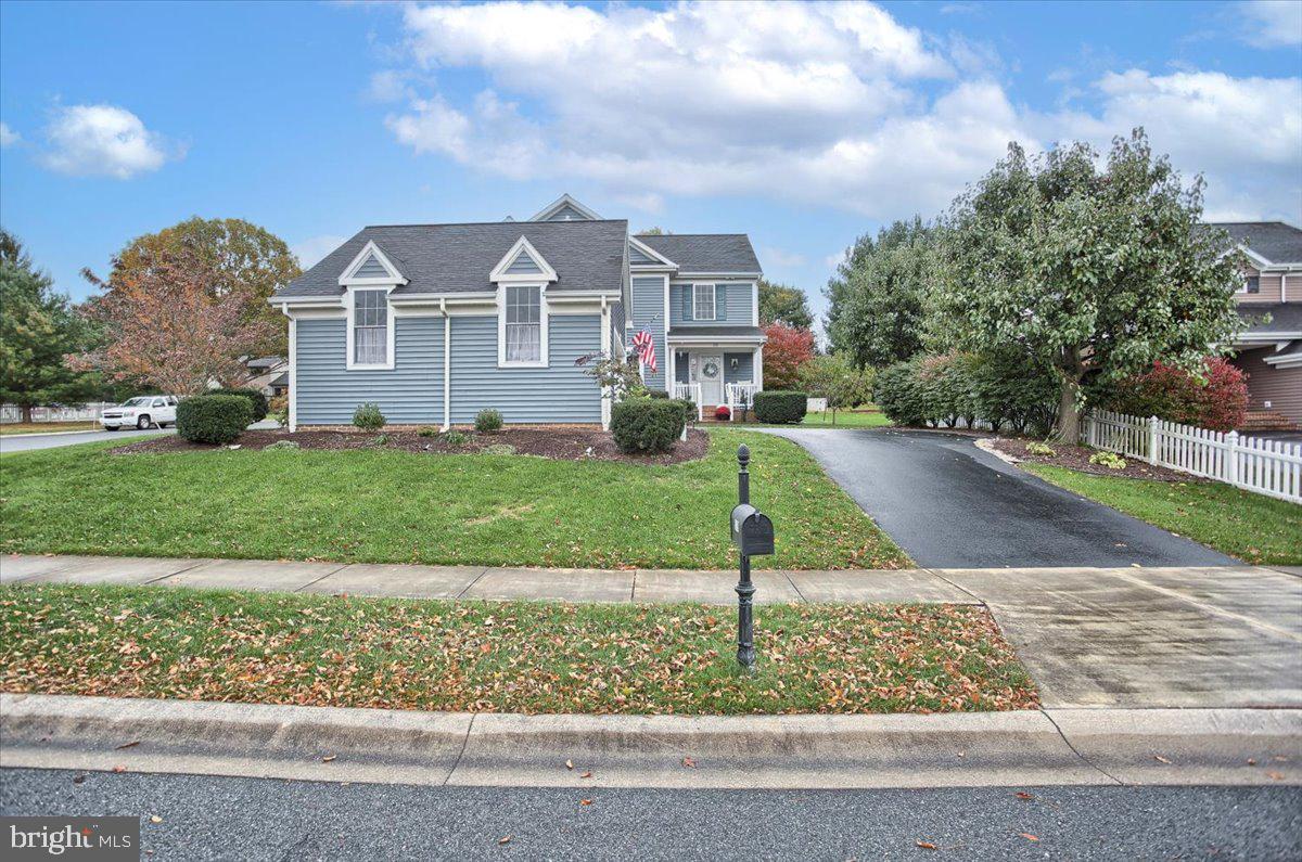 KISSEL HILL COMMONS - Residential