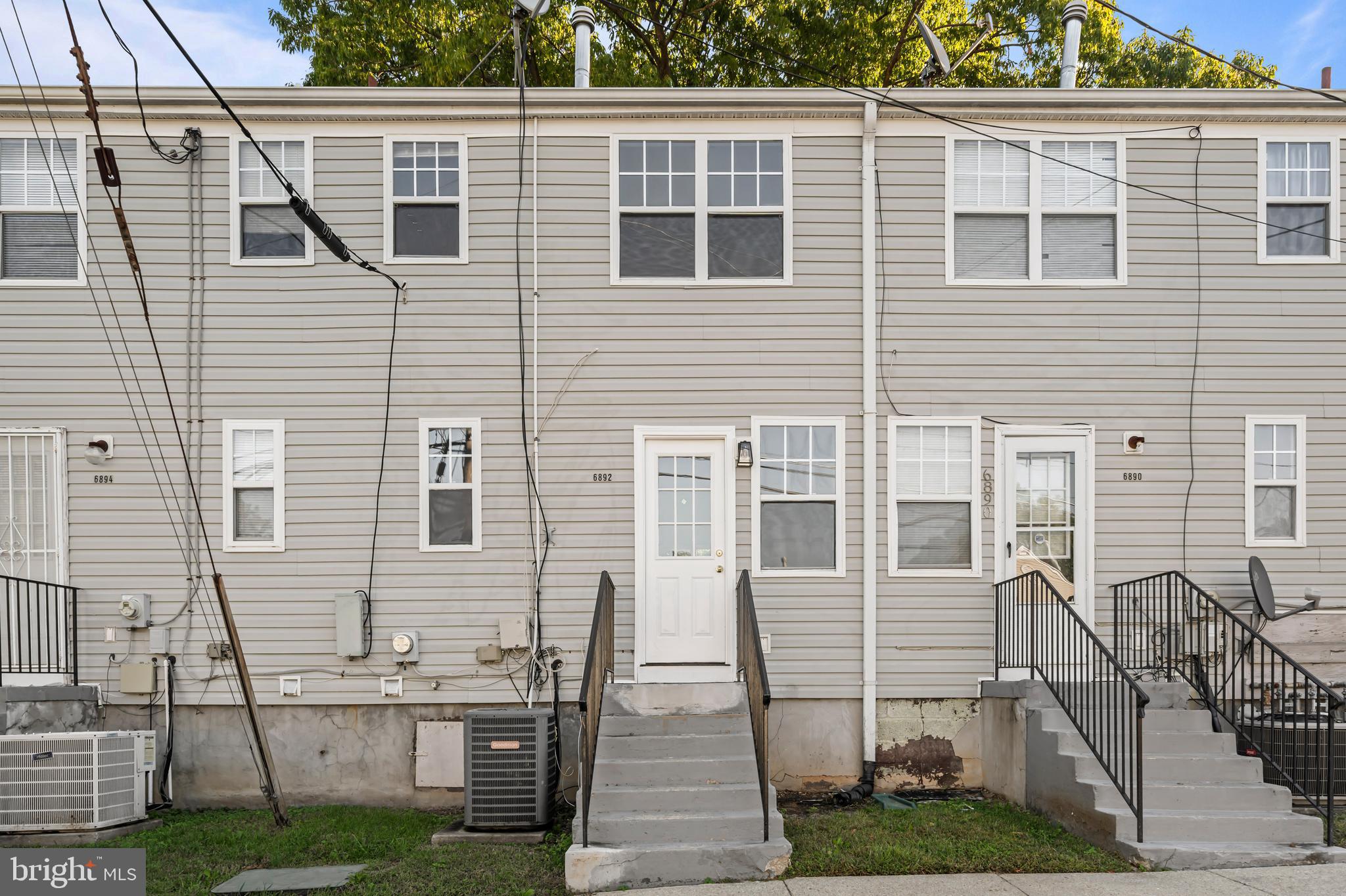 HIGHLAND AT LANDOVER STATION - Residential