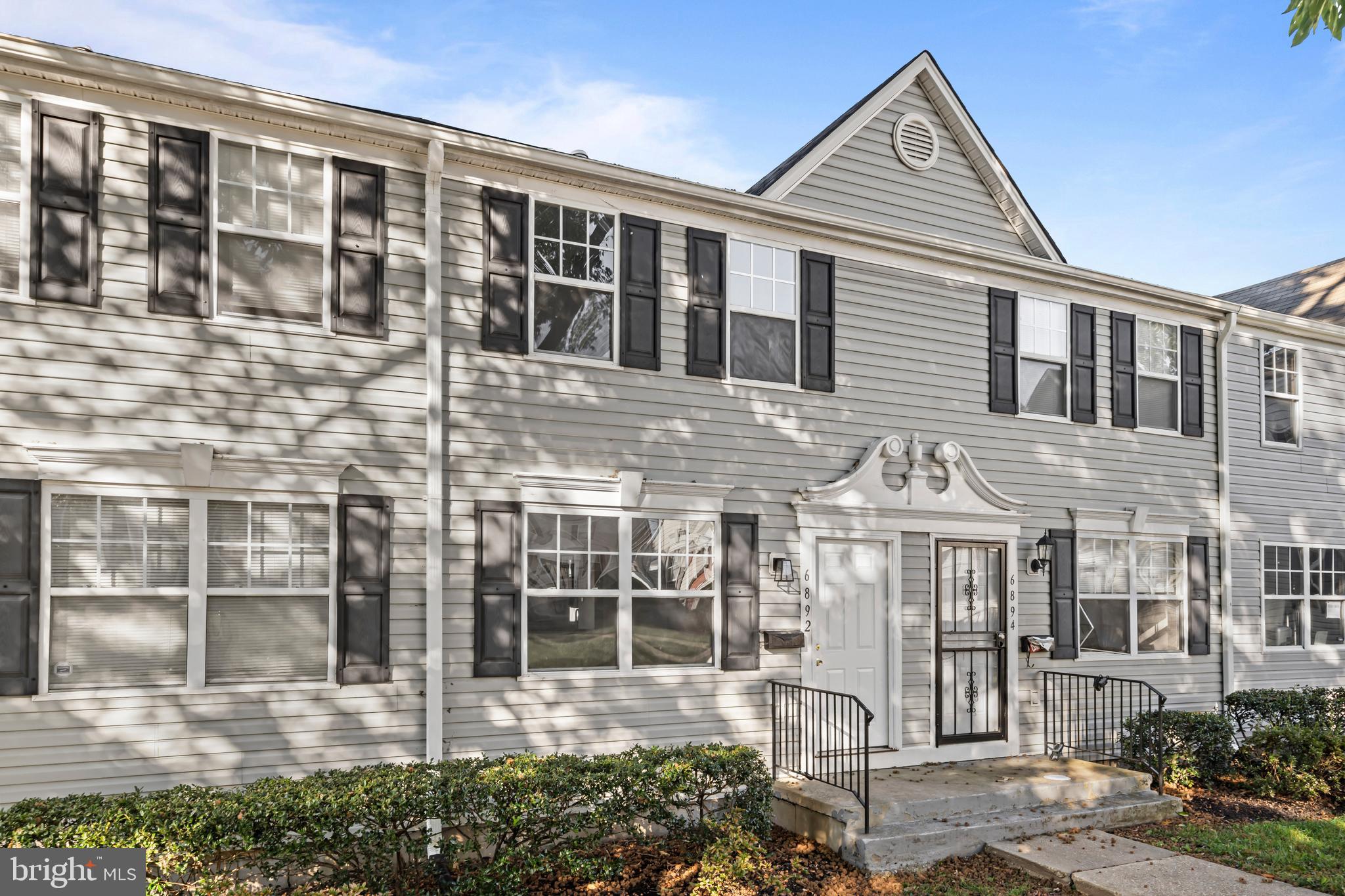 HIGHLAND AT LANDOVER STATION - Residential