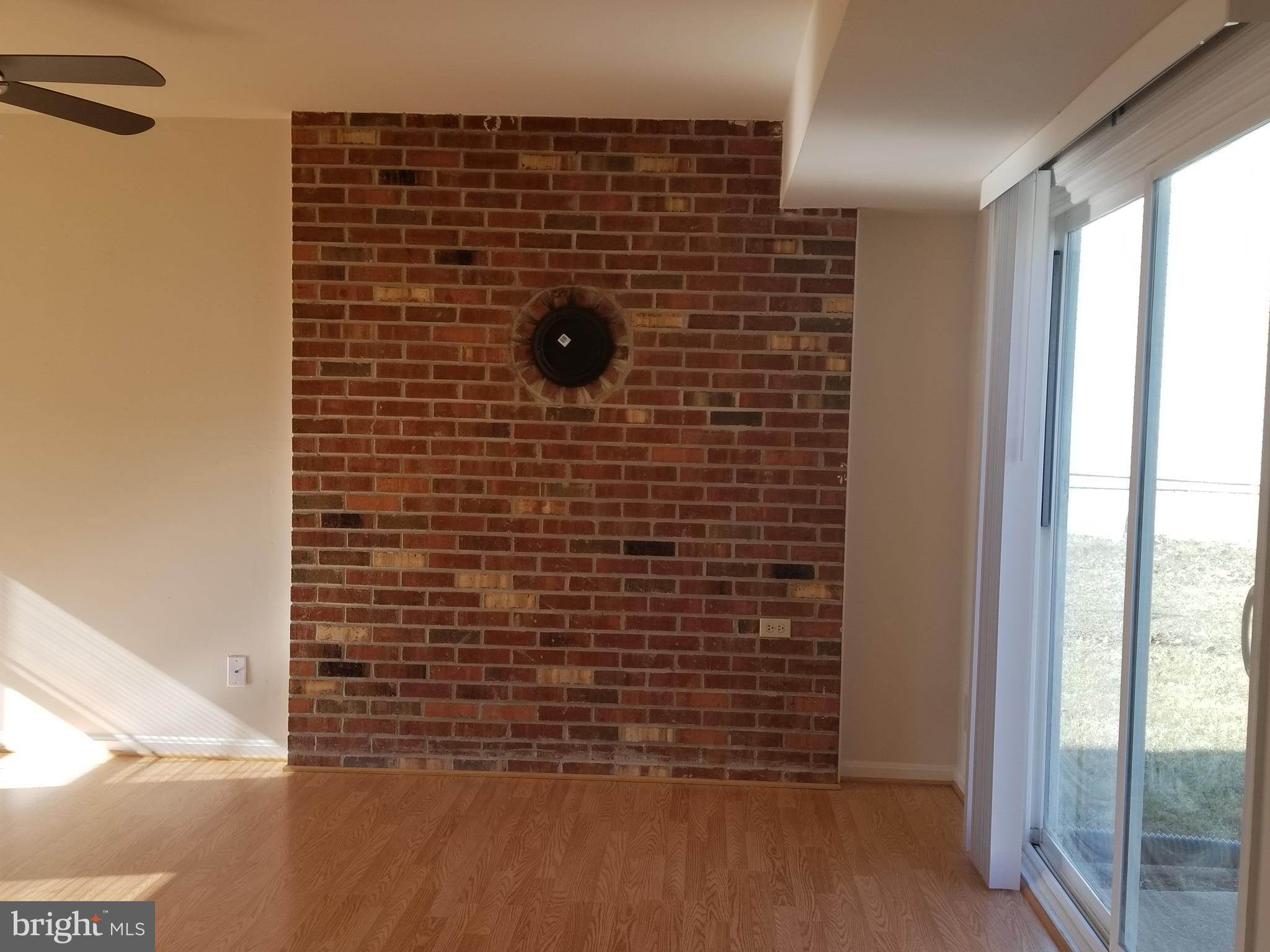 STAFFORD OAKS - Residential Lease