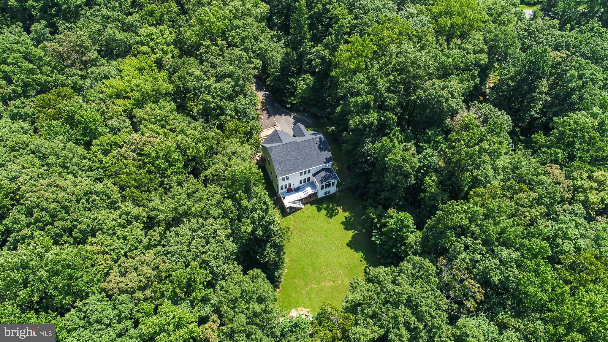 WOODS OF ABEL LAKE - Residential