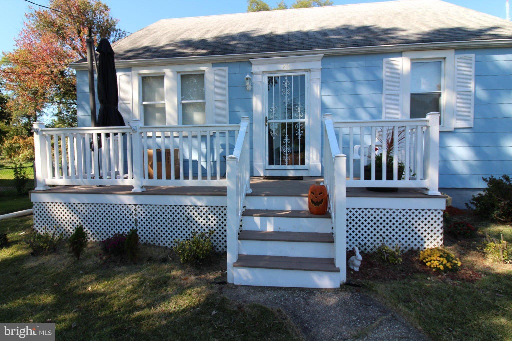 Photo of 22 Village Road, BALTIMORE, MD 21208 (MLS # MDBC2180002)