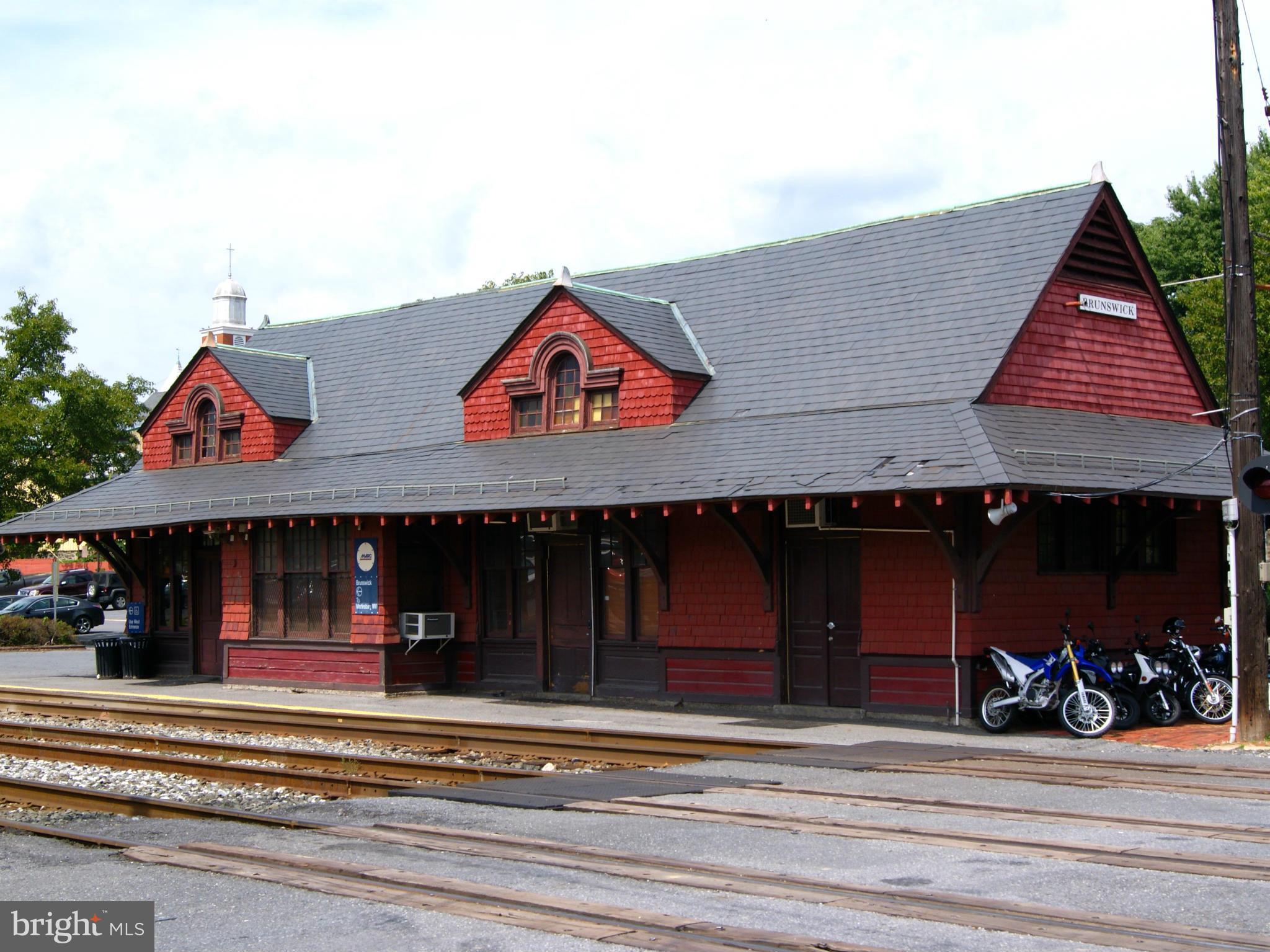 NONE AVAILABLE - Land