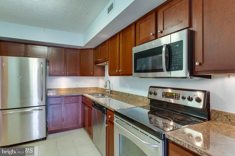 RENAISSANCE - Residential