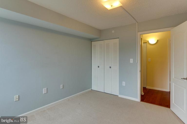 RENAISSANCE - Residential