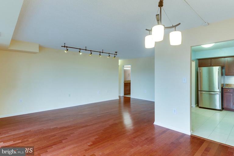 RENAISSANCE - Residential