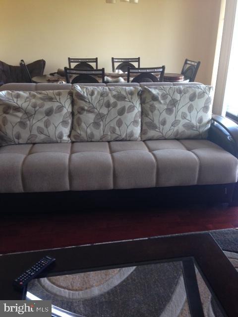 RENAISSANCE - Residential