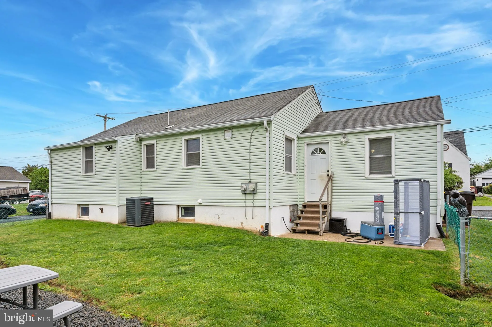 Bensalem, Pennsylvania 19020, United States, 3 Bedrooms Bedrooms, ,1 BathroomBathrooms,Residential,Contingent,132443