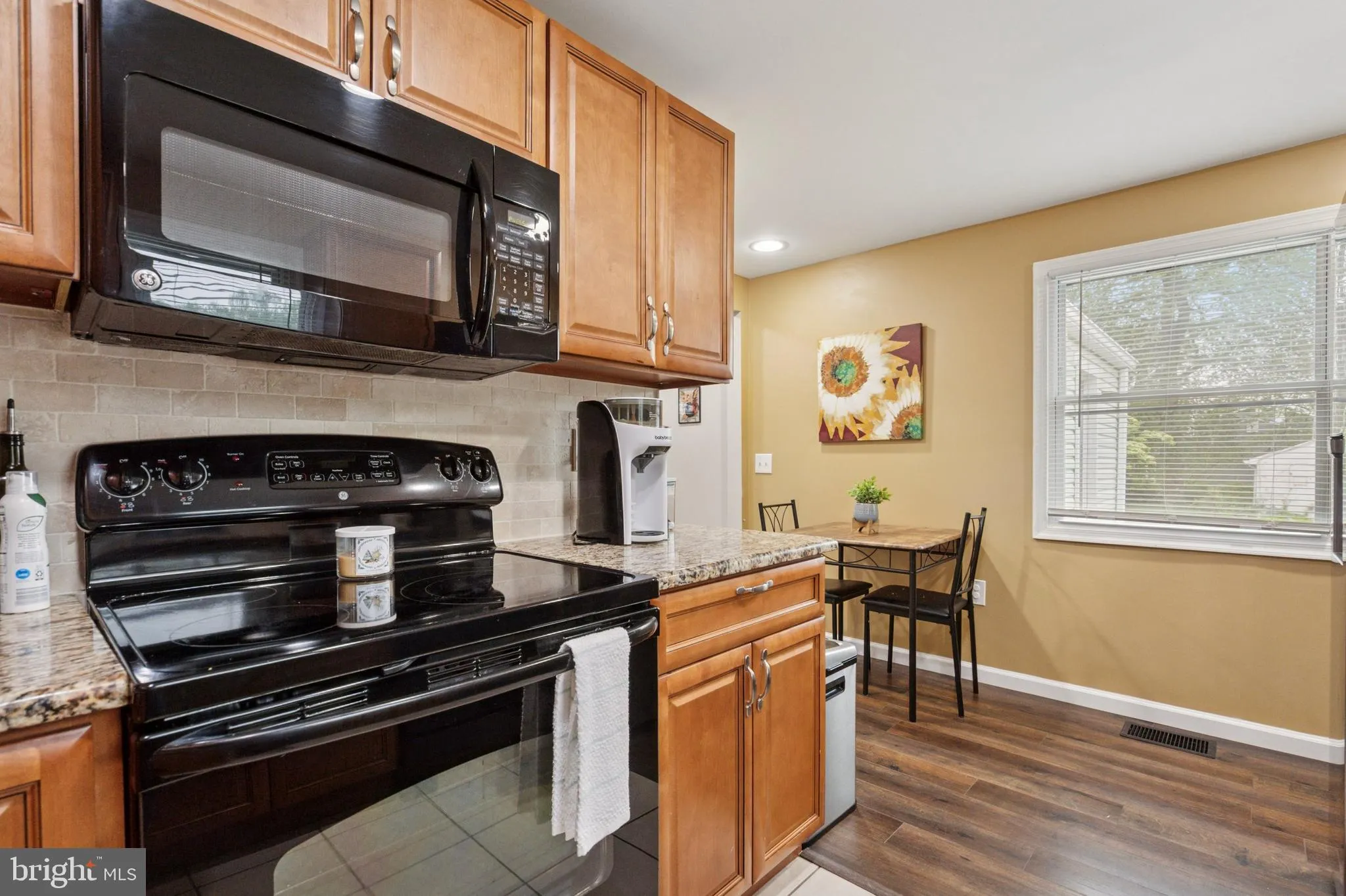 Bensalem, Pennsylvania 19020, United States, 3 Bedrooms Bedrooms, ,1 BathroomBathrooms,Residential,Contingent,132443