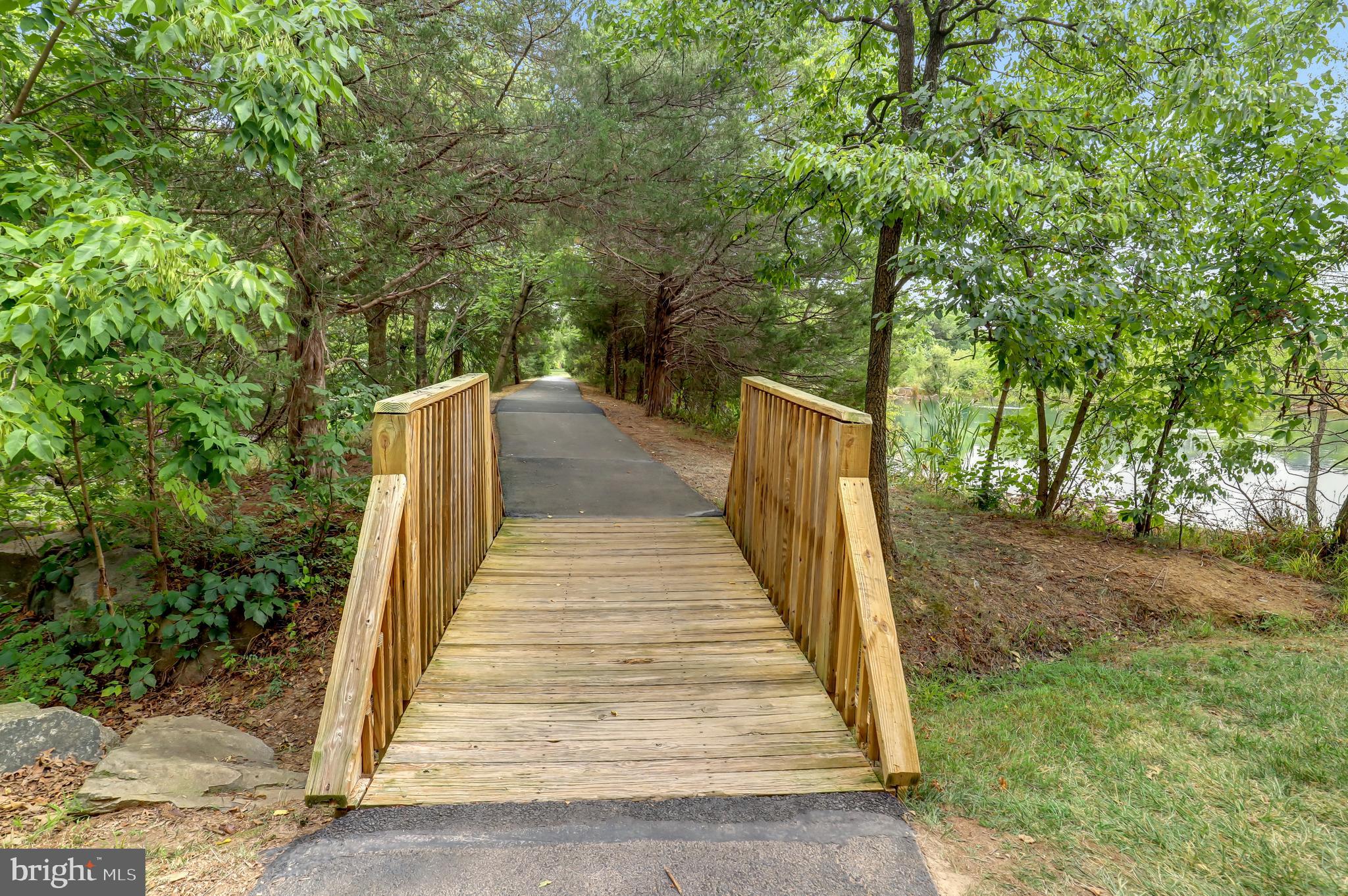 BRAMBLETON - Residential