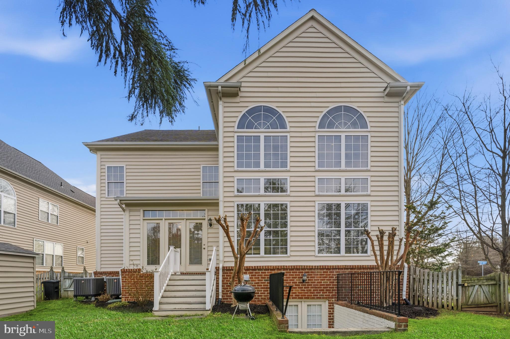 BRAMBLETON - Residential