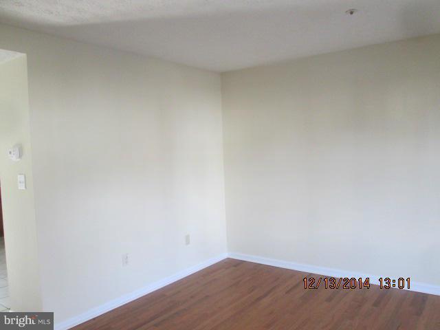 FOX CHASE - Residential