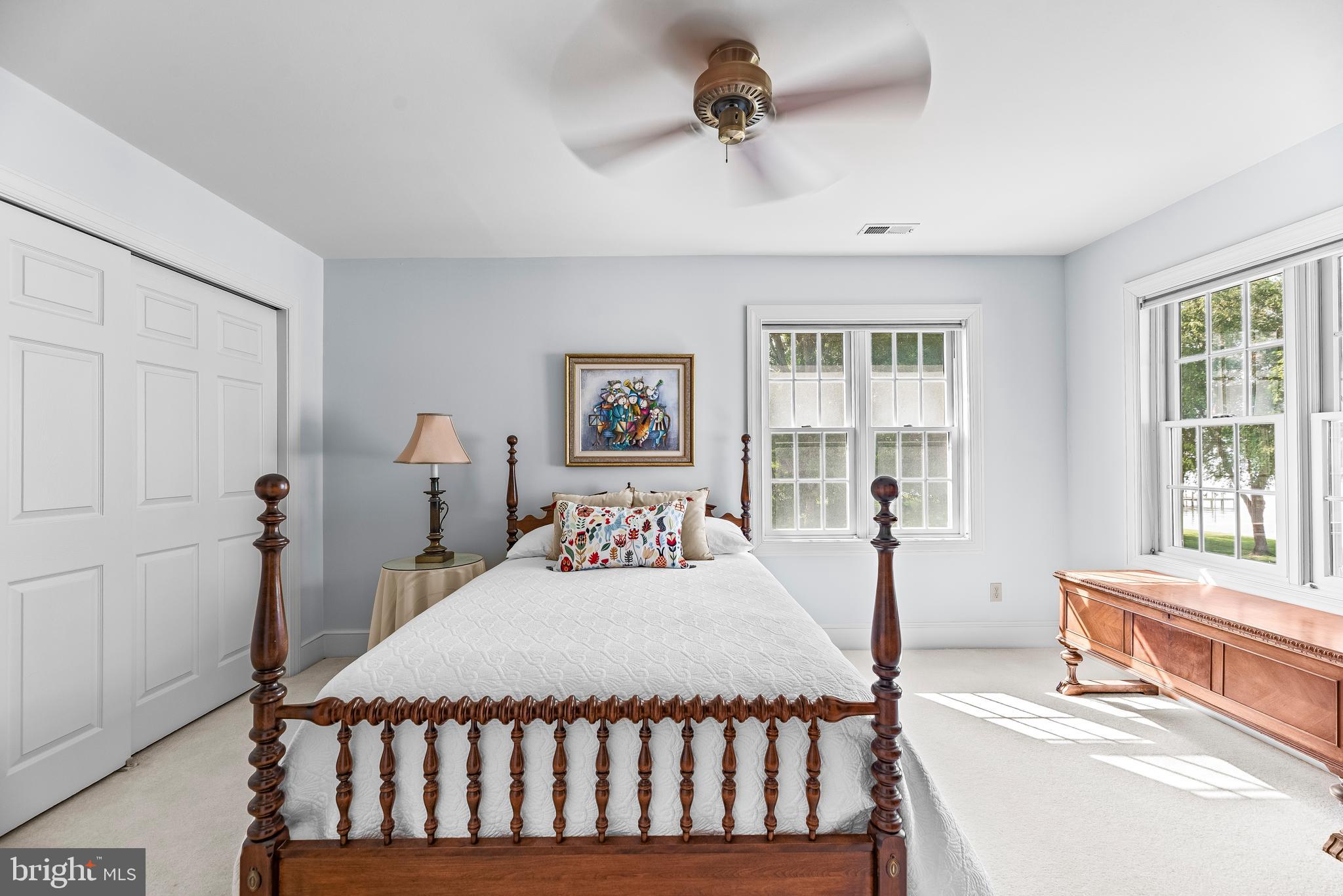 SEPTEMBER POINT - Residential