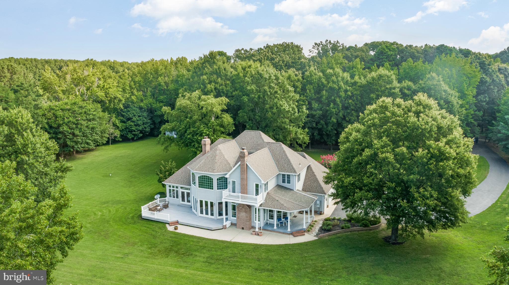 SEPTEMBER POINT - Residential