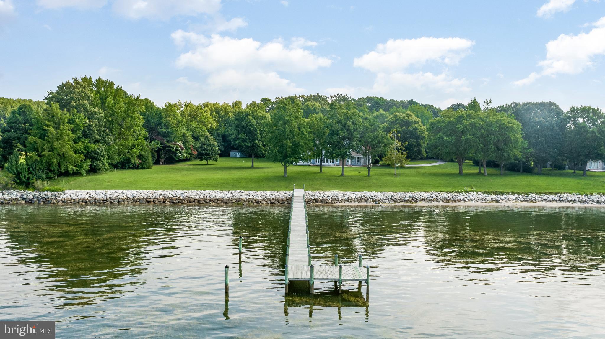 SEPTEMBER POINT - Residential