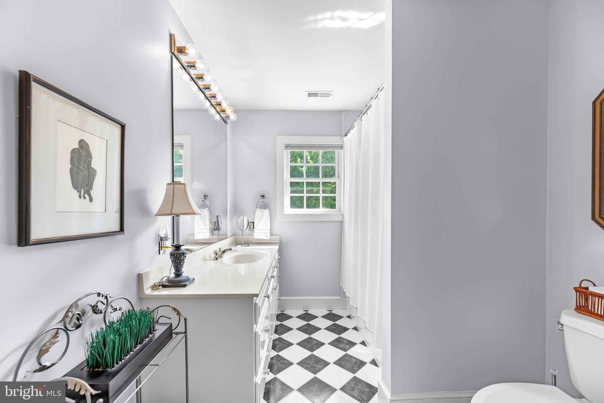 SEPTEMBER POINT - Residential